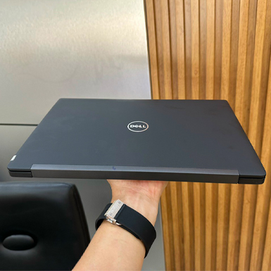 Dell Latitude 7390