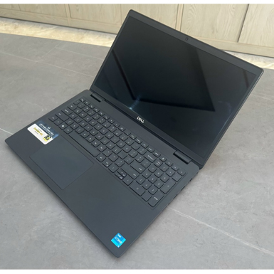 Dell Inspiron 3520